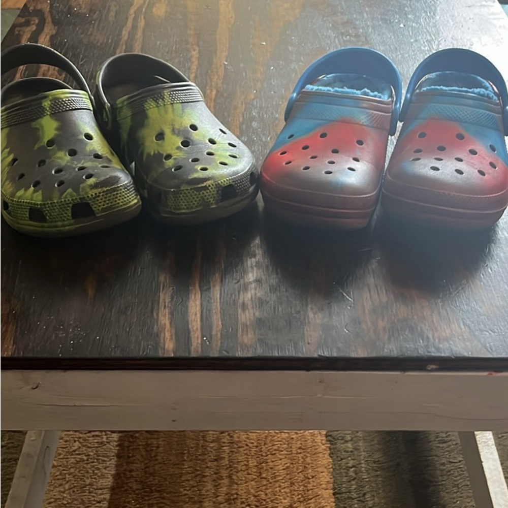 Kids’ Crocs size 3(J)